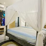 Villa Como Close To Finns Beach Club